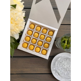 Passion fruit with strawberries and cherry 185g