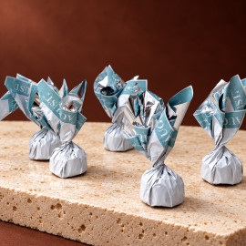À la Carte Chocolates (8)